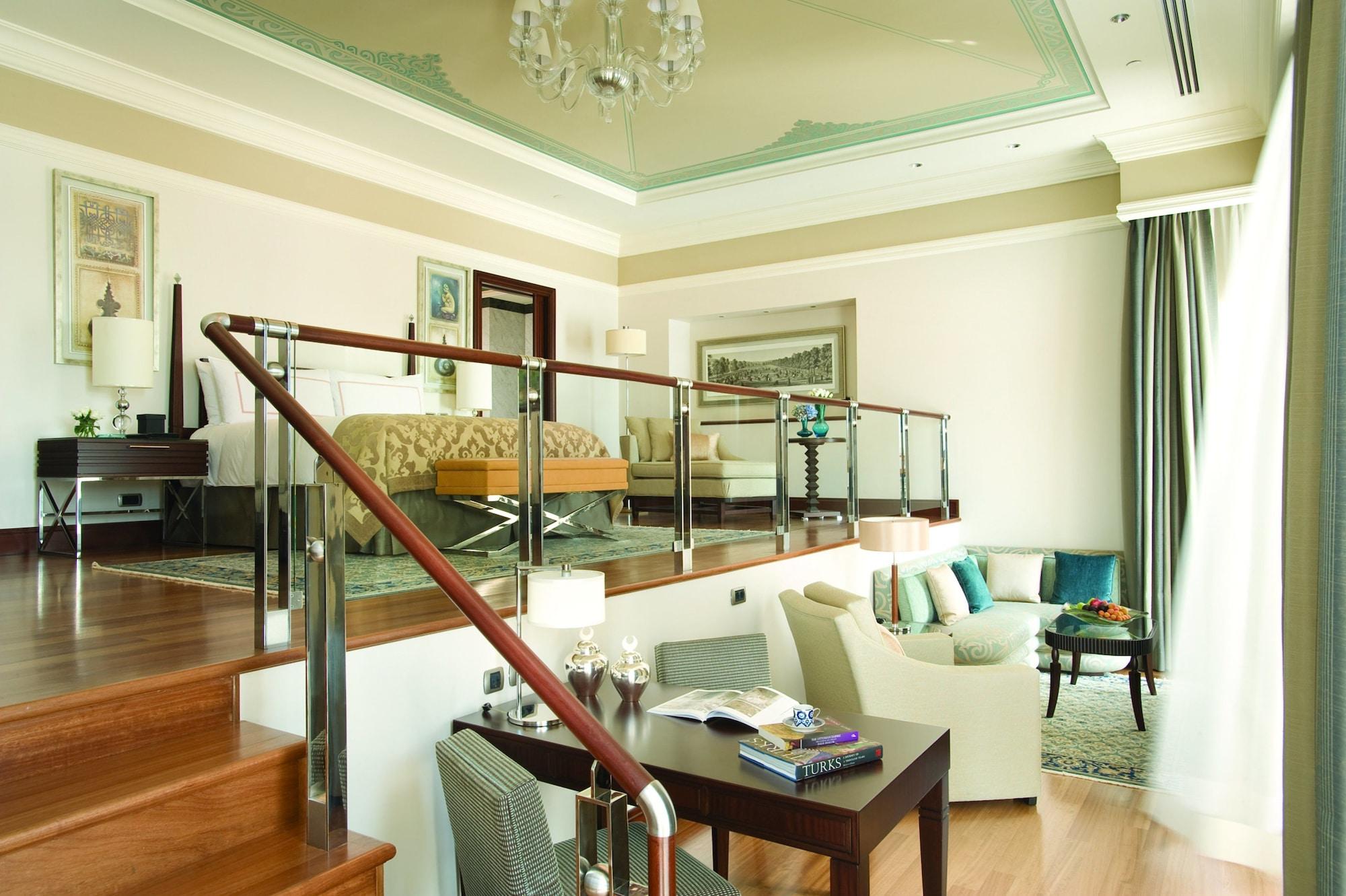 Four Seasons At The Bosphorus Otel