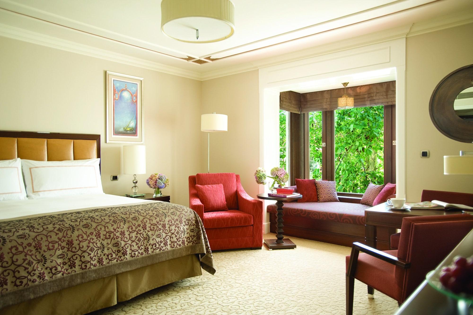 Four Seasons At The Bosphorus Otel