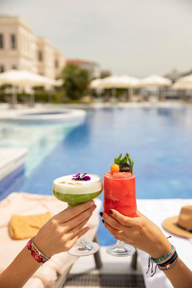 Otel Four Seasons At The Bosphorus 5*