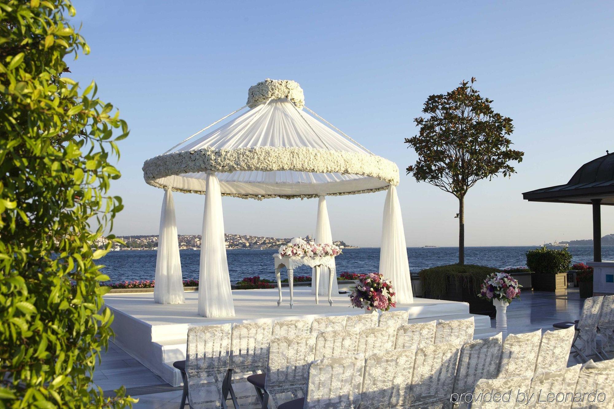 Four Seasons At The Bosphorus Otel 5*