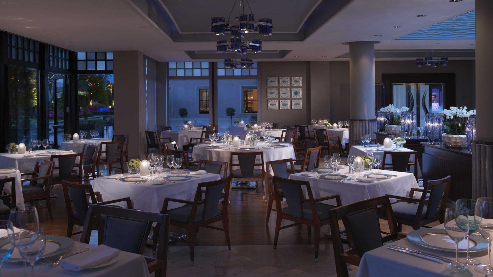 Otel Four Seasons At The Bosphorus 5*
